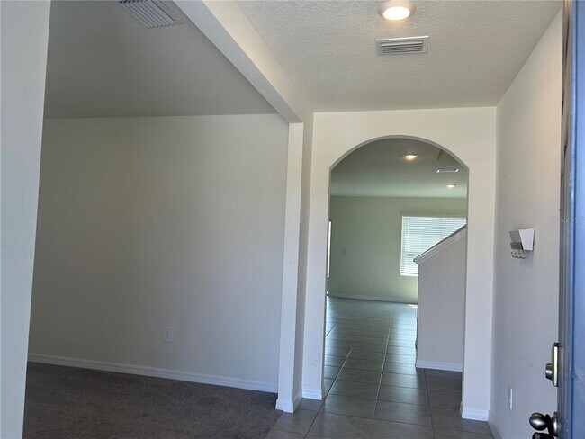 Building Photo - 17218 Reserva Dr