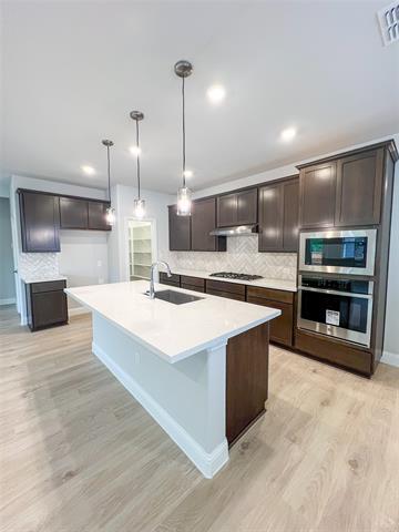 Building Photo - 3419 San Clemente Dr