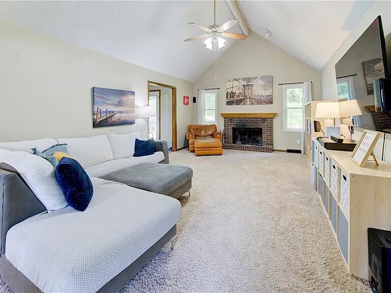 Foto del edificio - 5510 NW Seminole Dr