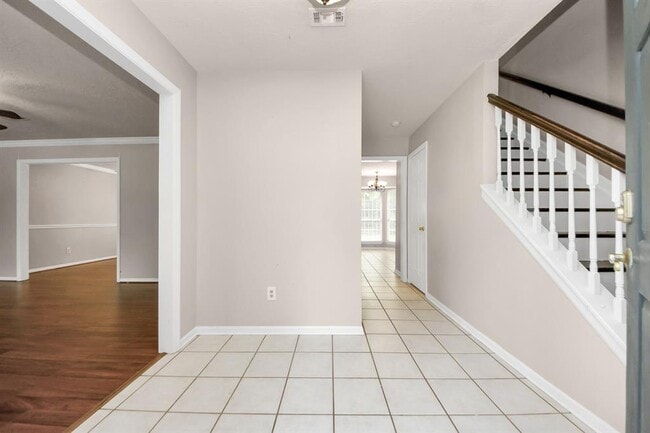 Building Photo - 4907 Echo Falls Dr
