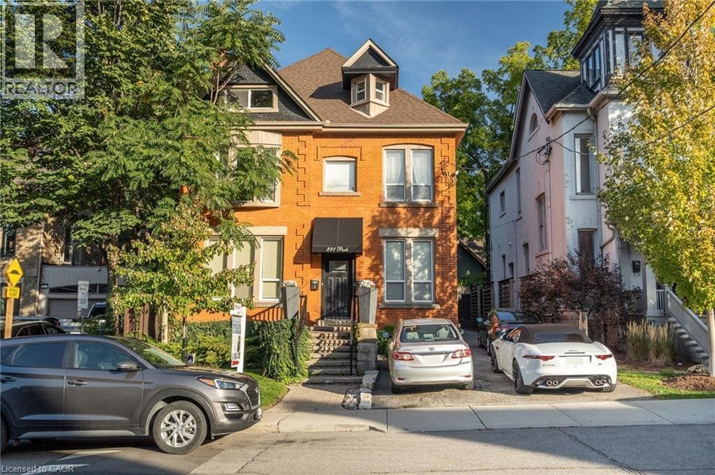 Primary Photo - 281 Park St S