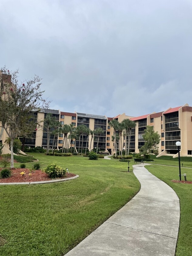 3006 Caring Way Unit 309, Port Charlotte, FL 33952 Condo for Rent in