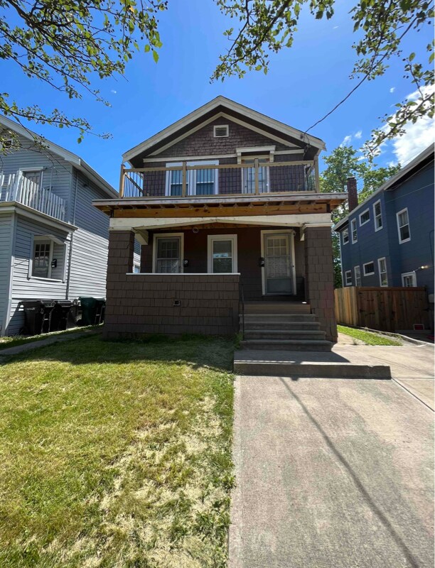 Primary Photo - 4416 Verne Ave