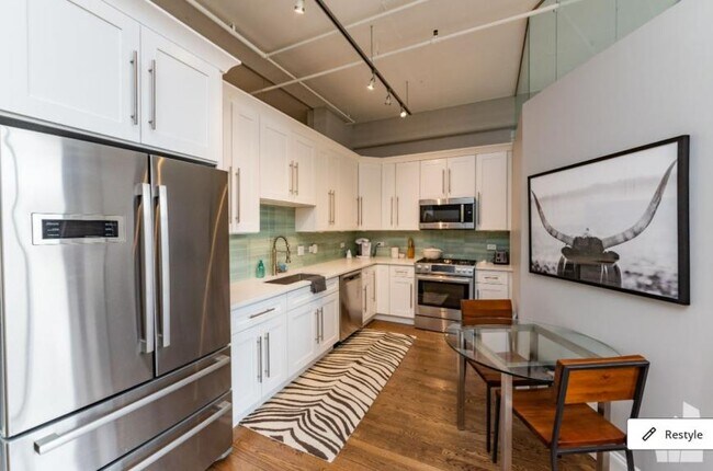 Foto del edificio - 2 bedroom in Chicago IL 60607