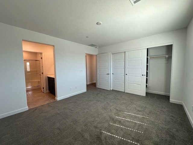 Foto del edificio - 3447 Grecian Queen Ave