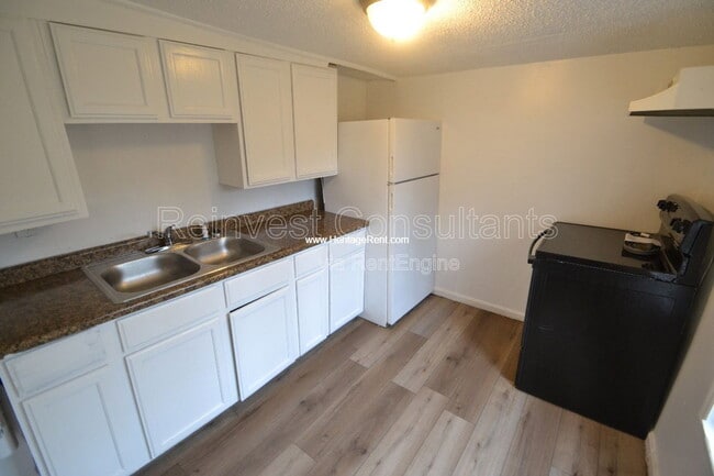 Photo - 2041 Yoast Ave House