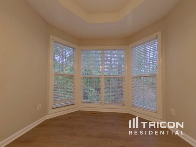 Building Photo - 21 Oliver Ct