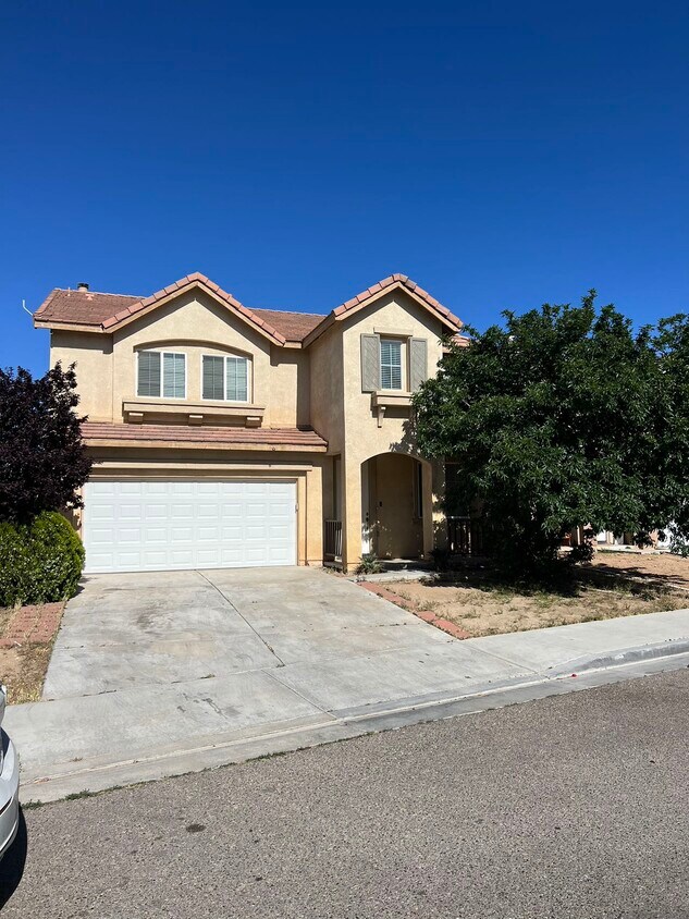 10171 Jennifer St, Hesperia, CA 92345 House Rental in Hesperia, CA