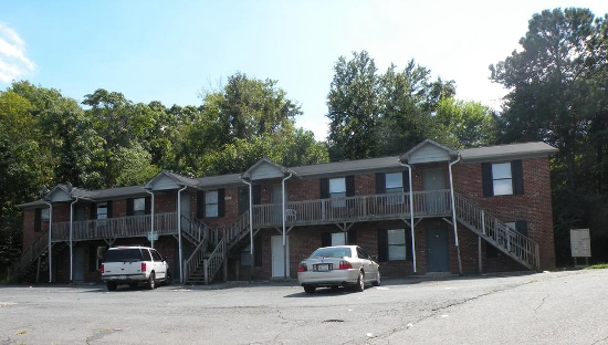 Primary Photo - Green Oaks Court