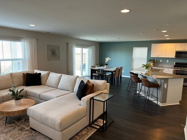 Building Photo - Ana Verde 3 bedroom