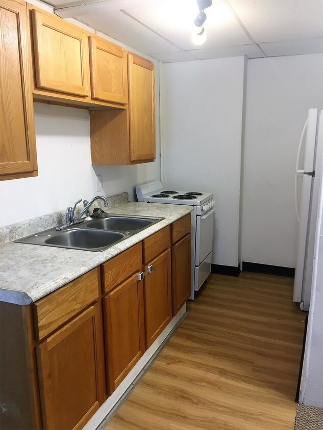 Foto principal - 302 S Ottawa St