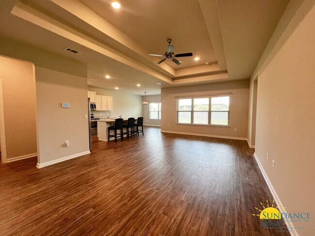 Foto del edificio - Stunning 4 bedroom Home in Crestview!