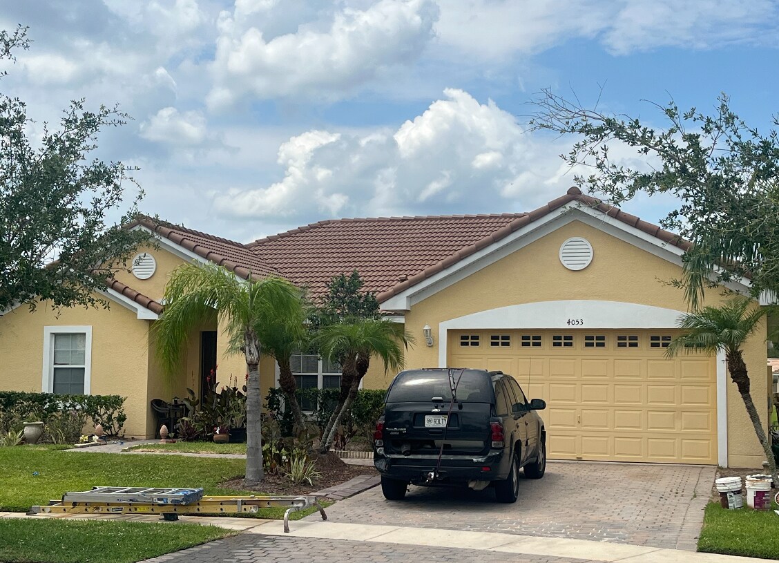 Foto principal - 4053 Clipper Ct