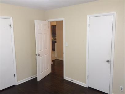 Building Photo - 2322 W Casado