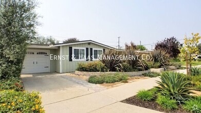 Building Photo - 6926 E Rendina St