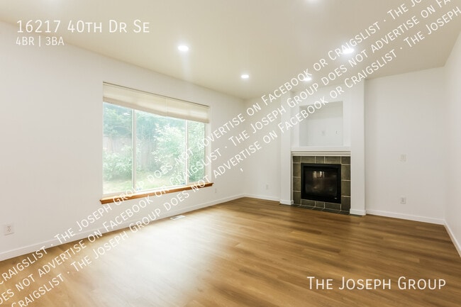 Building Photo - 16217 40th Dr SE