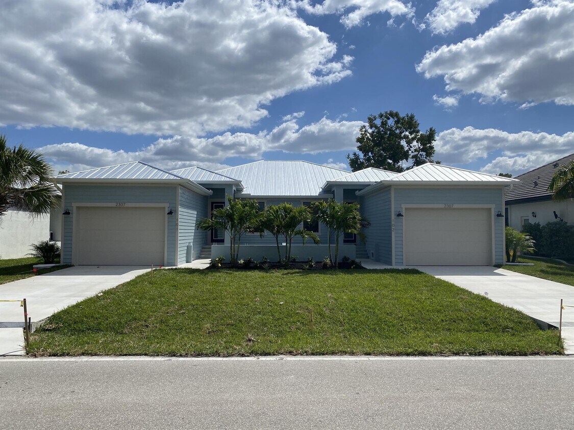 Foto principal - 2307 Magdalina Dr