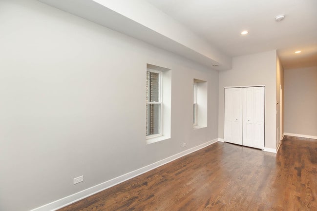 Foto del edificio - 1854 W 18th St