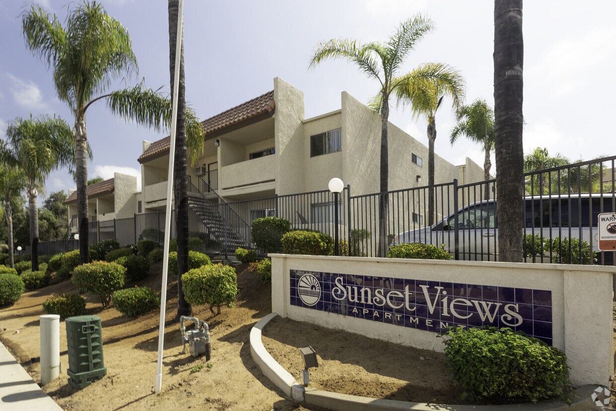 Sunset Views Apartments Fallbrook, CA