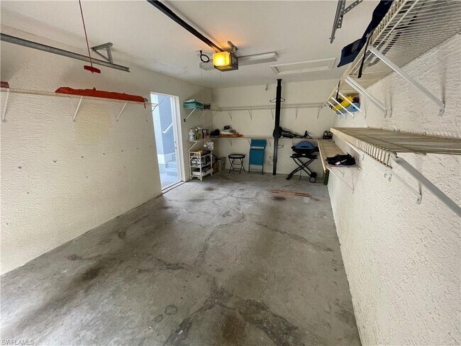 Building Photo - 740 Tarpon Cove Dr