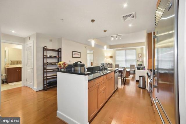 Building Photo - 2425 L St NW