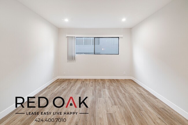 Foto del edificio - 121 N Hamilton Dr