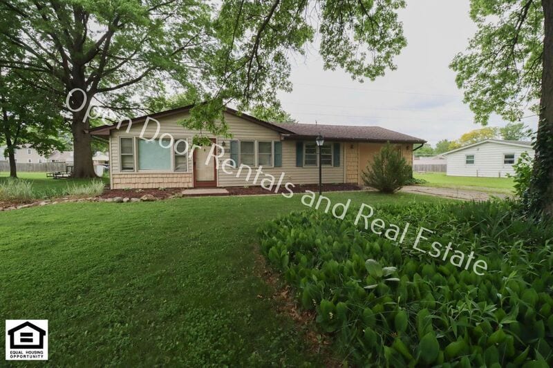 Foto principal - 6305 Salge Drive