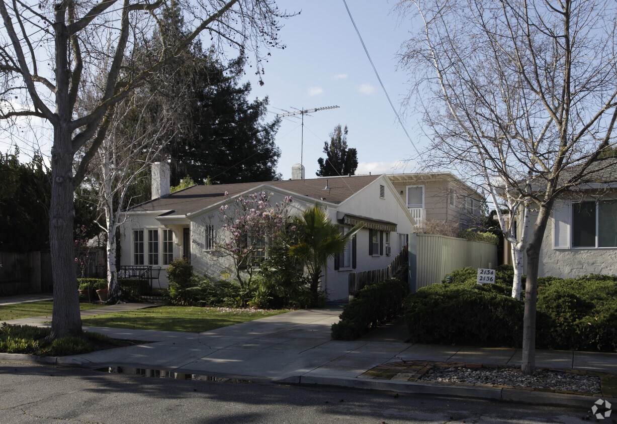 Foto principal - 2150-2158 Williams St