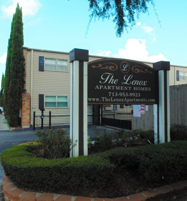 The Lenox Apartments Apartments Houston, TX