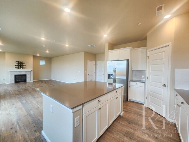 Building Photo - 1459 Baker Hts Lp