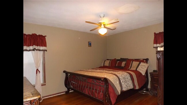 Foto del edificio - 1939 Gaylord Dr