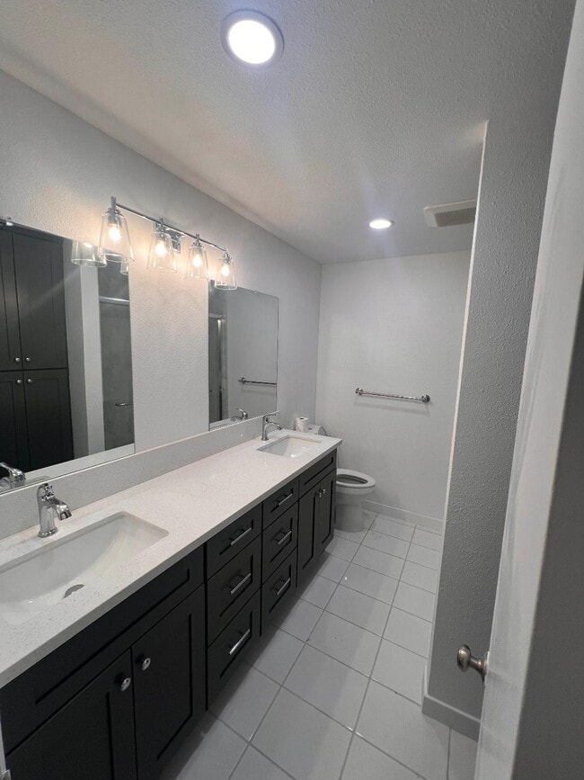 Foto del edificio - 3604 W Estates Ln