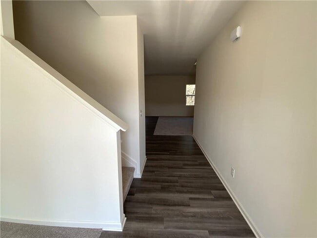 Building Photo - 976 Feldman Chase