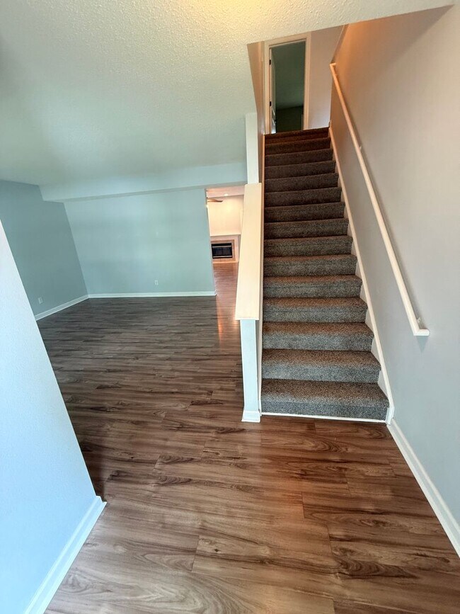 Foto del edificio - 10665 Brooks St