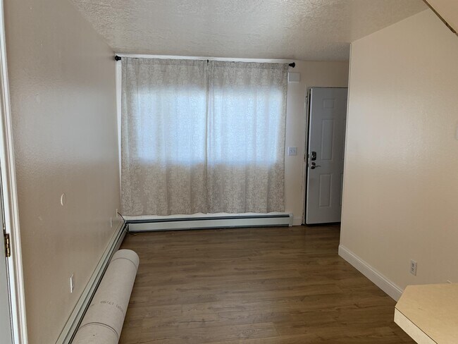 Foto del edificio - 5139 Palo Verde Ave