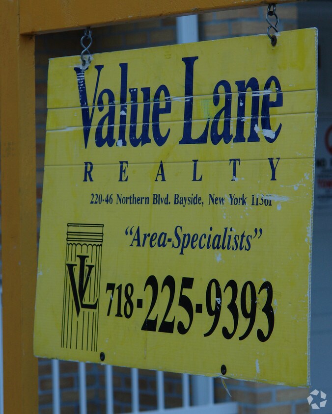 Foto del edificio - 34-52 32nd St