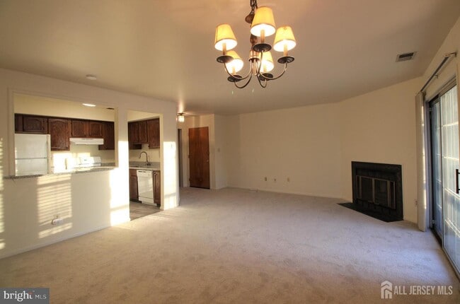 Building Photo - 103 Claridge Ct