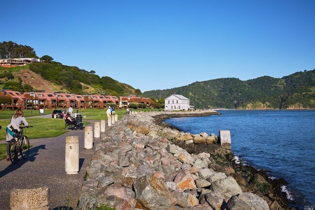 Foto del edificio - 1881 Mar W St