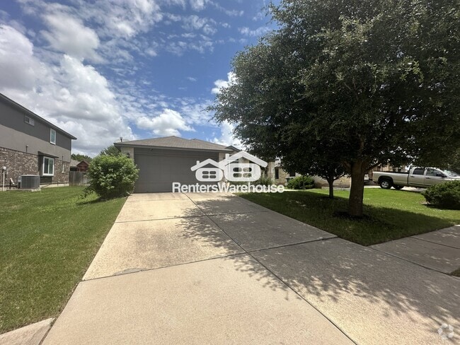 Building Photo - 903 Flanagan Dr