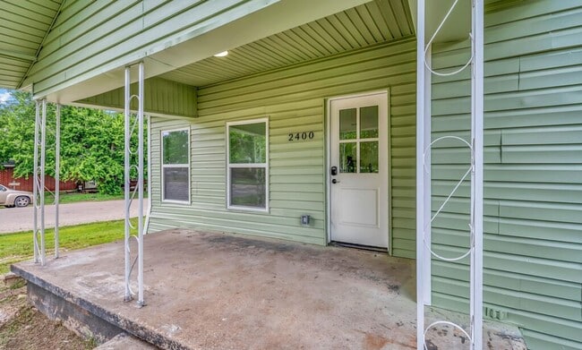 Building Photo - Newly Remodeled 4BD 2BA Home in Waco