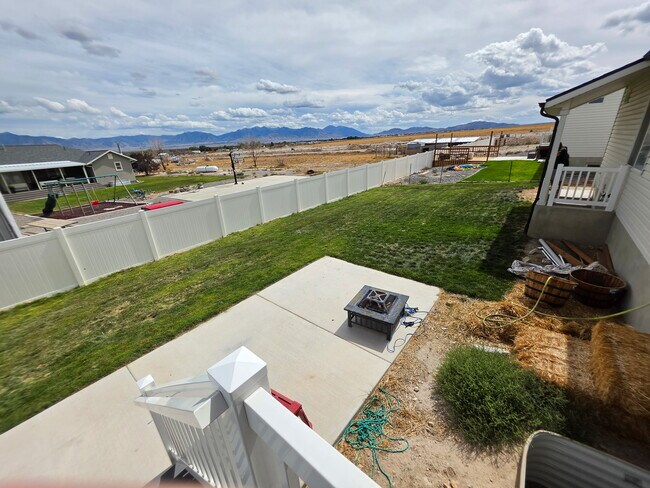 Foto del edificio - 658 N Butte Ln