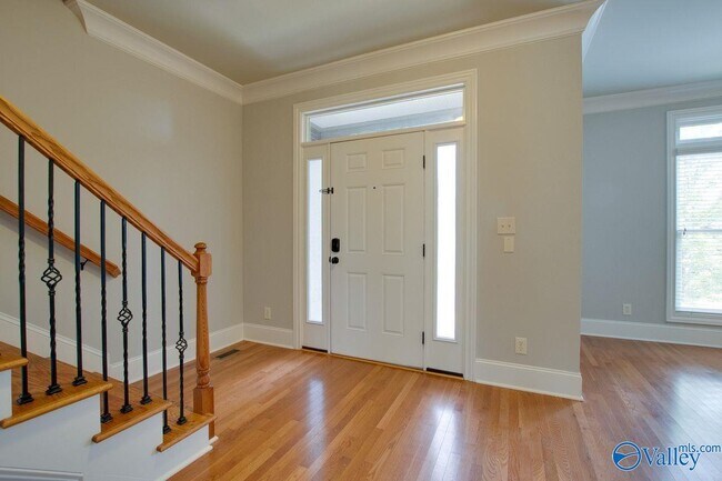 Building Photo - 6421 Lincoln Park Pl NW