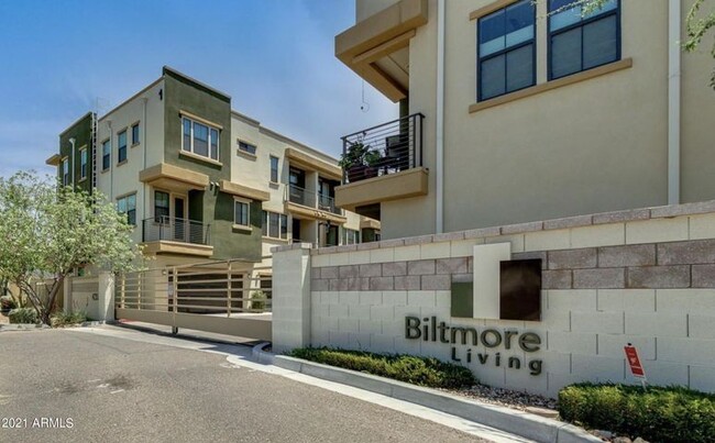 Foto del edificio - 4236 N 27th St