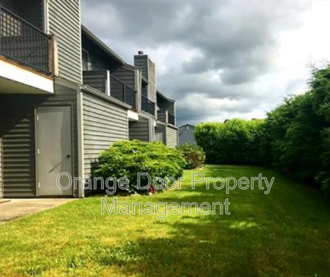 Building Photo - 2708 Initial Pl
