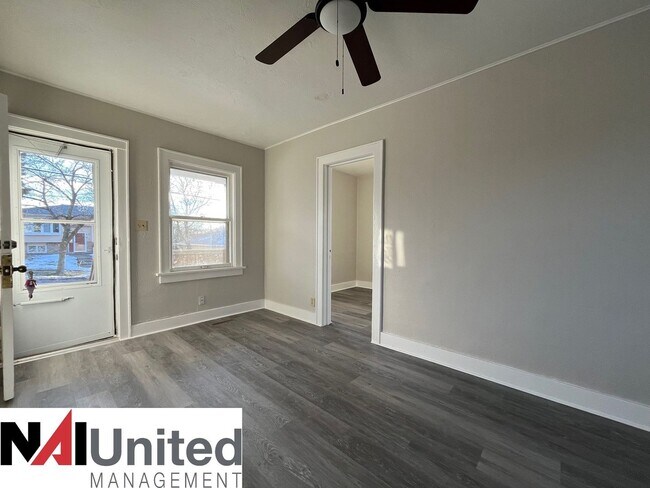 Foto del edificio - Three bedroom, two bathroom home for rent in Morningside