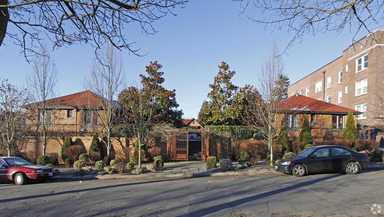 Foto principal - 705 24th Ave