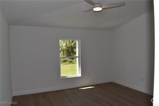 Building Photo - 4553 Midland St