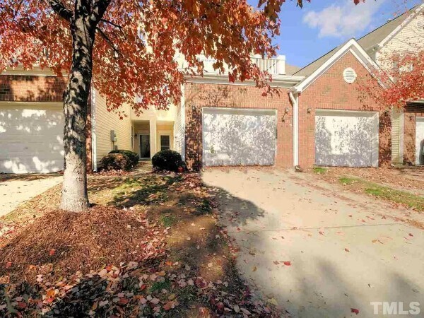 Primary Photo - 2609 Forest Shadows Ln