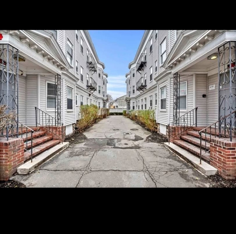 Primary Photo - 2 Kingsley Terrace