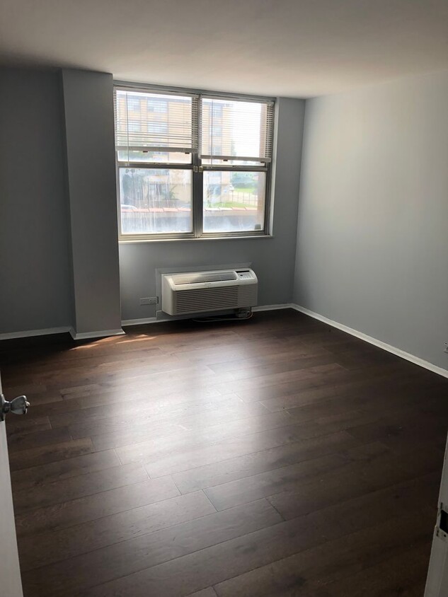 Foto principal - 2 Bedroom 2 Bath Newly Remodeled Unit. Hea...